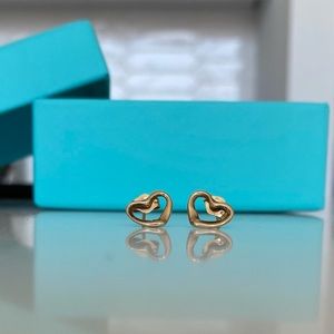 Tiffany & Co. Elsa Peretti Open Heart Gold Studs